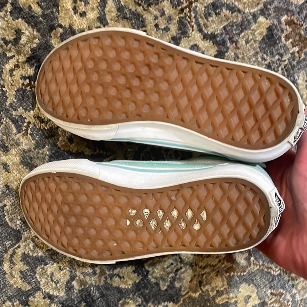 Vans Green Canvas Sneakers with Velcro Straps - Picture 5 of 6